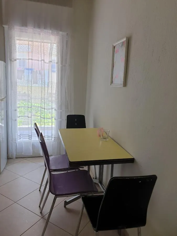 Apartment Ferienwohnung Sea Breeze Nea Kallikrateia Griechenland
